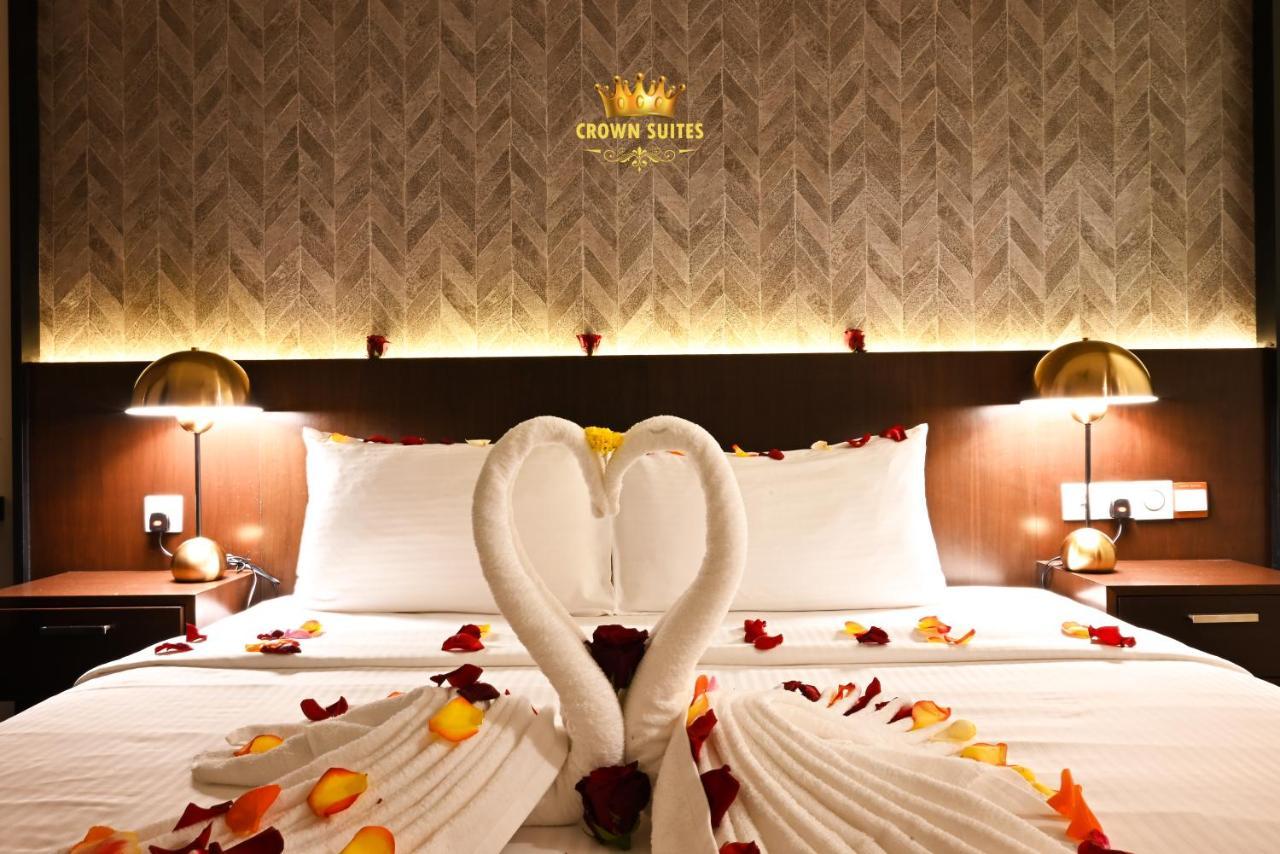 Crown Suites Tropicana Klcc Kuala Lumpur City Center Exteriör bild