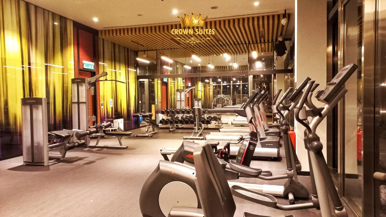 Crown Suites Tropicana Klcc Kuala Lumpur City Center Exteriör bild
