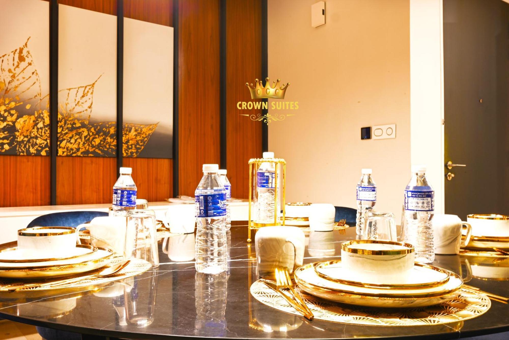 Crown Suites Tropicana Klcc Kuala Lumpur City Center Exteriör bild