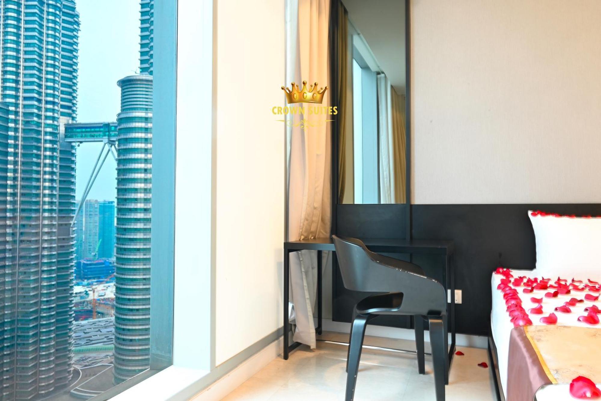 Crown Suites Tropicana Klcc Kuala Lumpur City Center Exteriör bild
